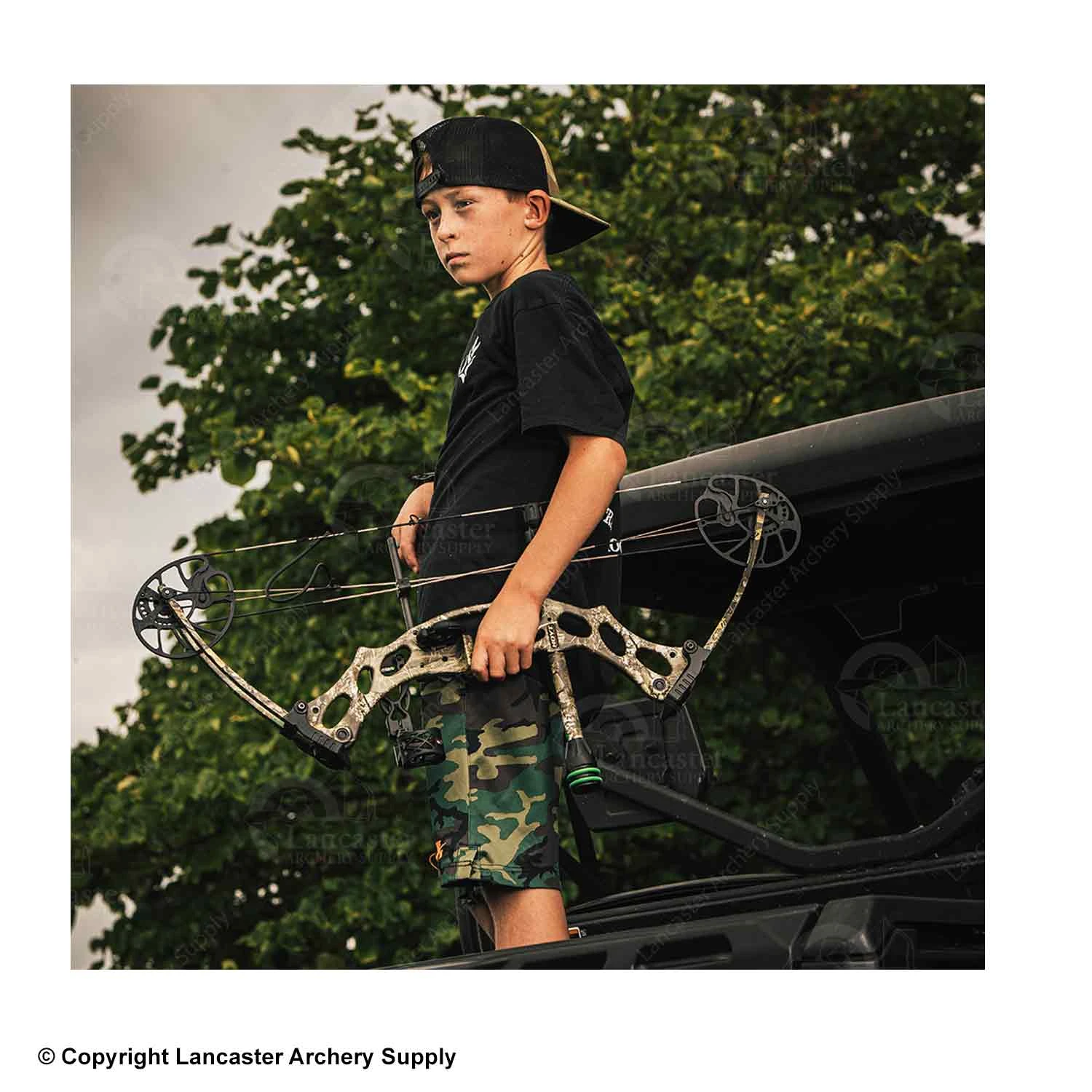 Hoyt Kobalt Youth Bow Package (Camo Colors) - Image 2